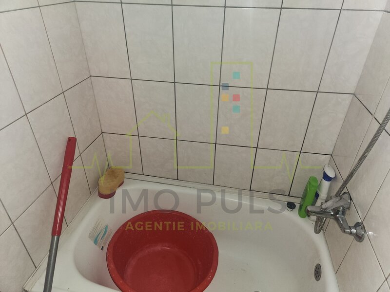 Aradului. Mobilat. Pretabil investitie.